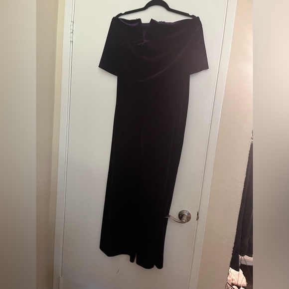 Beautiful purple velvet Lulus romper LIKE NEW - Picture 3 of 4